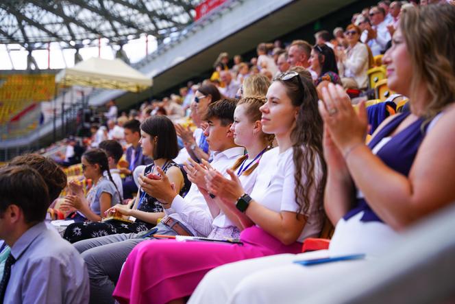 Kongres Świadków Jehowy 2024 na Stadionie Miejskim w Białymstoku