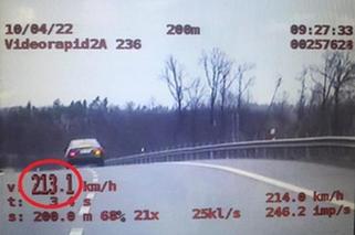 Policjanci obserwowali trasę S5. Rekordzista miał na liczniku ponad 200 km/h!