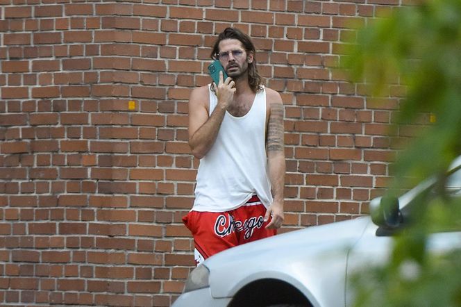 Radzimir Dębski umówił się ze znajomymi na burgera