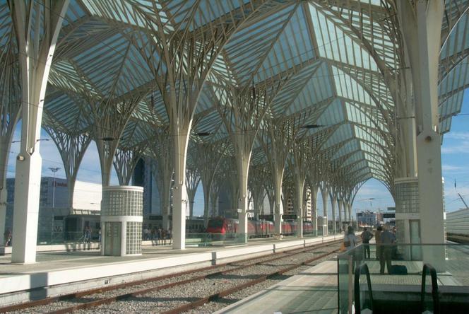 Węzeł przesiadkowy Estação Oriente w Lizbonie