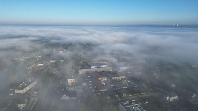 Pożar składowiska śmieci w Tychach. Służby apelują o zamykanie okien