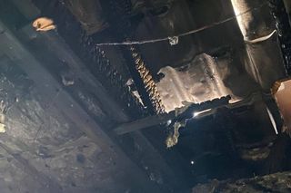 W Wigilię spłonął im dom, stracili wszystko. Monika i Mariusz potrzebują pomocy! Zostaliśmy z tym, co mamy na sobie