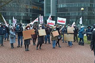 Protest pracowników łódzkich uczelni. Domagają się podwyżek 