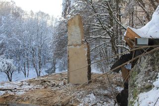 Dom Jastrzębskich - stan po zawaleniu drzewa w grudniu 2022