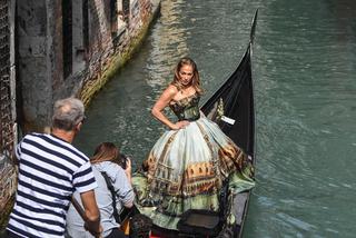 Jennifer Lopez w weneckiej gondoli!