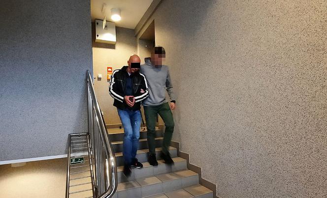 Groził śmiercią prawnikowi, miał pistolet i granaty. Policja zatrzymała 48-latka