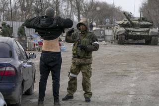  Mieszkańcy Donbasu przymusowo wywożeni do Rosji. Odbiera się im ukraińskie dokumenty i telefony