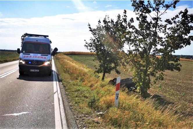 59-latek w gminie Zalewo nie zachował bezpiecznej odległości, 31-latek w gminie Lubawa zasnął za kierownicą