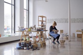 Prace na wystawę Ciało prowadzi mnie krętą drogą 