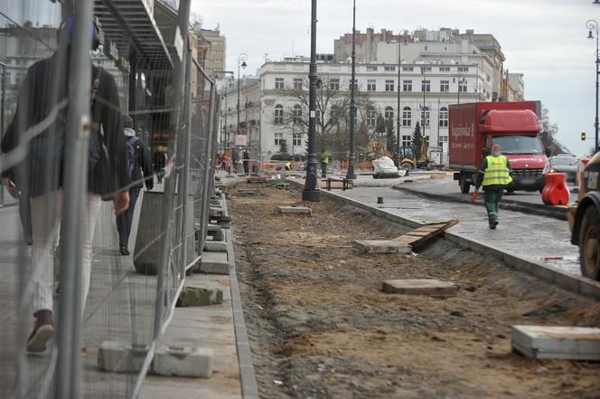 Prace budowlane na pl. Trzech Krzyży