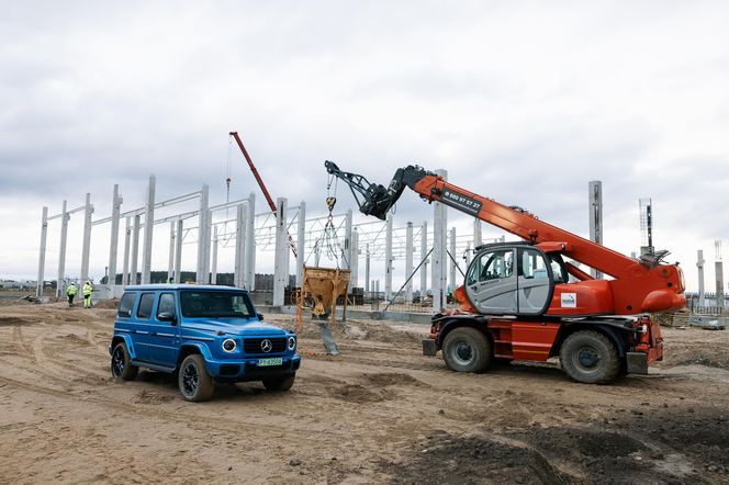 Wmurowanie kamienia węgielnego pod nowy salon Mercedesa w Lesznie 