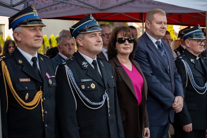 Jubileusz 100-lecia OSP Krzesk-Królowa Niwa uczczony przekazaniem jednostce nowego wozu strażackiego