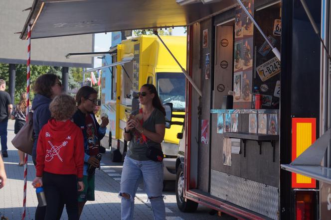 Food Truck Festivals 2023 w Bydgoszczy. Wyjątkowe restauracje zaparkowały pod Torbydem [ZDJĘCIA]