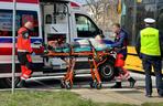 Zalana krwią pasażerka tramwaju. Makabryczny wypadek na warszawskiej Białołęce