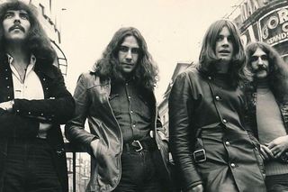 Black Sabbath to legendarny zespół. Tych utworów grupa nigdy nie zagrała na żywo [TOP10]