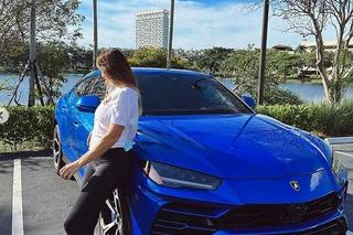 Aryna Sabalenka ma Lamborghini Urus, a Iga Świątek ma Posrche Panamera