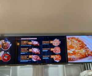 Krzywy Domek w Sopocie już otwarty. Nowy foodhall na mapie Trójmiasta