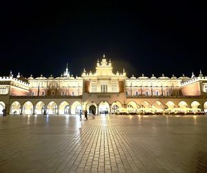 To miasto w Małopolsce jest nazywane Barceloną Południa. Mało kto wie, że jest większe od hiszpańskiego hitu turystycznego 