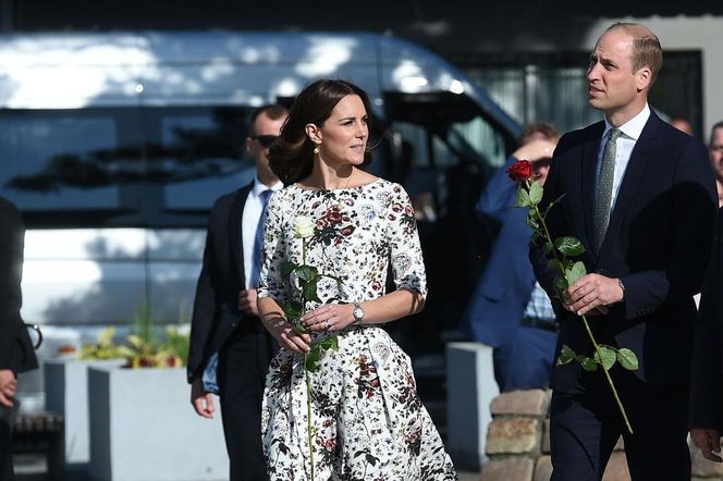 Księżna Kate jest bardzo chora. Przeszła pilną operację