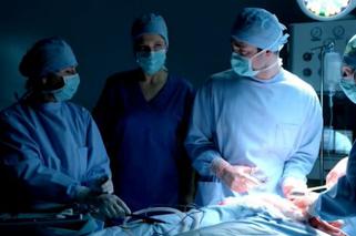 Na dobre i na złe odc. 626. Julka Burska (Aleksandra Hamkało), Adam Krajewski (Grzegorz Daukszewicz)