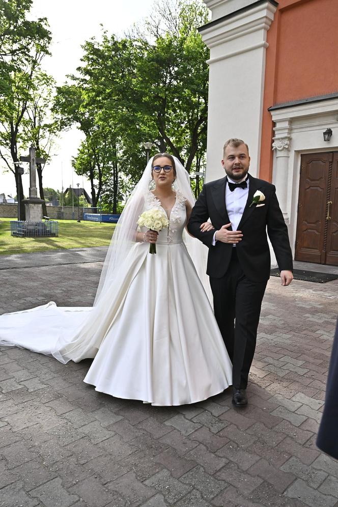 Poseł PiS Michał Moskal wziął ślub. Znani goście na uroczystości 