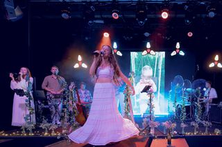 Słodka czy kwaśna? Jaka jest „Wisienka Na Torcie” od Agi Laury?