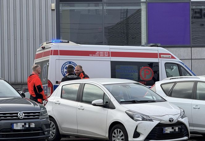 Wypadek na ściance wspinaczkowej w Warszawie. Mężczyzna spadł z 11 metrów. Trafił do szpitala