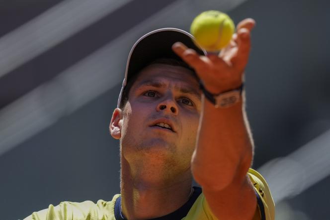 Hubert Hurkacz odpadł z Roland Garros. Ruud okazał się dla Polaka za trudny! 