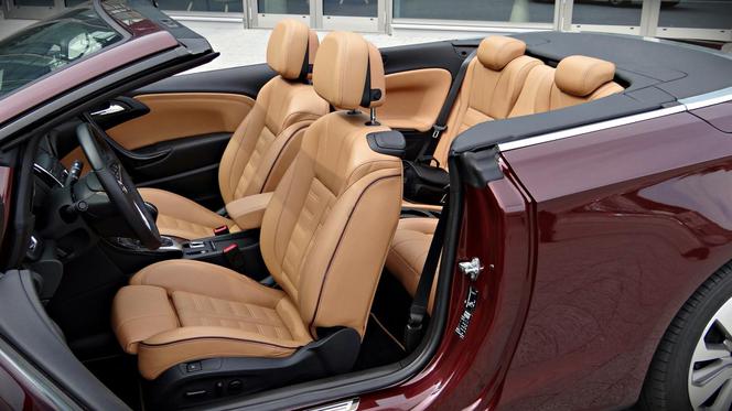 Opel Cascada