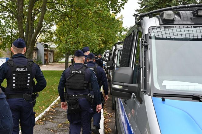 Policjanci z Podkarpacia na Dolnym Śląsku. Będą pełnić służbę na terenach dotkniętych powodzią