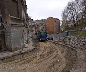 Remont Biskupiej Górki trwa i trwa. Sprawdziliśmy, jak zmieni się oblicze i kiedy zostanie zakończony!