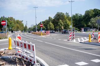 Remont placu Na Rozdrożu dobiega końca. Zniknęły dziury, pojawiła się wyczekiwana nowość