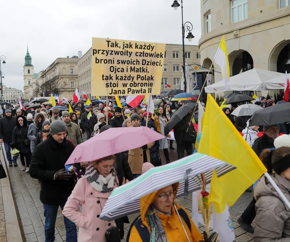Narodowy Marsz Papieski w stolicy. Zwieńczyło go przyrzeczenie młodzieży