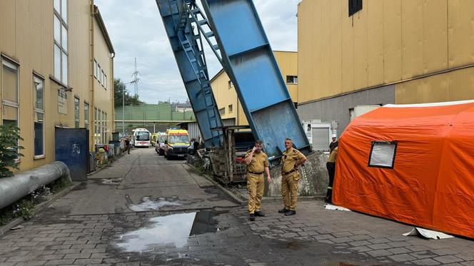 Cudem przeżył 50 godzin pod ziemią w ekstremalnych warunkach. Górnik jest pod troskliwą opieką lekarzy