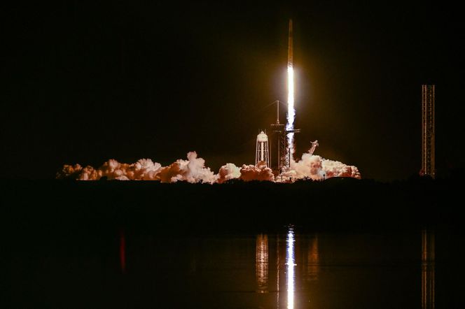 Start misji Axiom-4 ze Sławoszem Uznańskim-Wiśniewskim