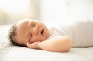 Zdrowy sen noworodka kluczem do jego prawidłowego rozwoju
