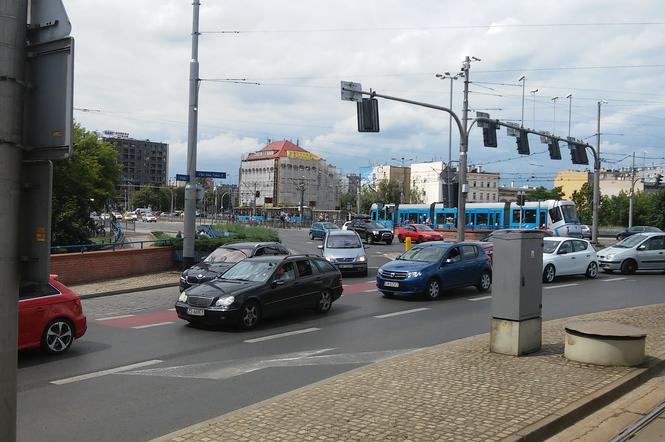 Hałas generują przede wszystkim samochody i tramwaje