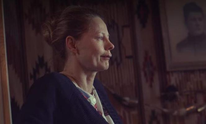 Ewa Skibińska ma pełny biust zamiast ust