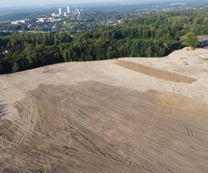 Rekultywacja hałdy w Rudzie Śląskiej. Mieszkańców czekają trudne miesiące z dymem i pyłem
