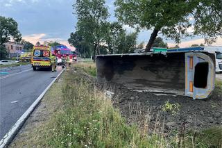 Pod Legionowem samochód osobowy zderzył się z ciężarówką. Cztery osoby ranne, w tym roczne dziecko