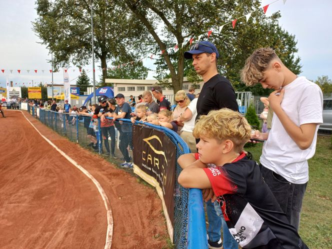 Pierwszy dzień za nami. W Lesznie trwają Indywidualne Mistrzostwa Polski w speedrowerze