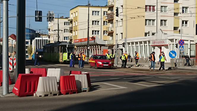 Przejazd ulica Sikorskiego odbył się bez przykrych niespodzianek