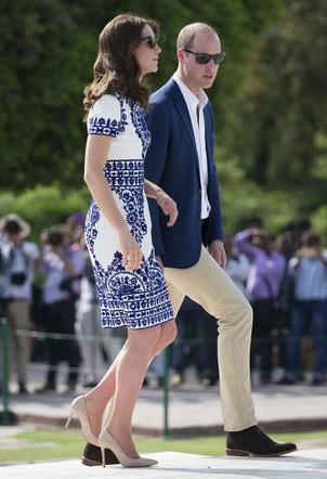Księżna Kate Middleton i Książę William w Taj Mahal