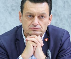 Poseł KO zawieszony za cóż szkodzi obiecać