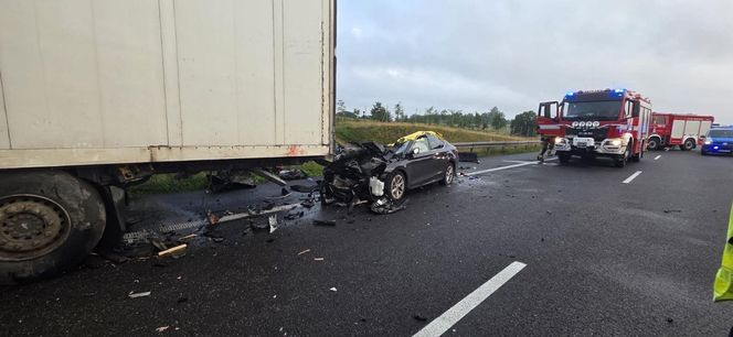 Wypadek na S7 pod Nidzicą. Trzy osoby nie żyją