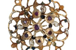 W końcu zobaczymy Skarb Bydgoski w pełnej krasie. Po 6 latach od odnalezienia muzuem pokaże biżuterię