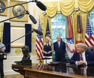 Trump chwali się złotem w Gabinecie Owalnym. Goście wpadają w zachwyt, najlepszy gabinet w historii