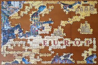 Mieszkaniec Turku złożył największe puzzle na świecie. Poznajcie Krzysztofa Szczecińskiego