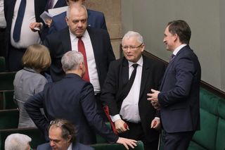 PiS traci wszystko! Obliczyli podział mandatów. Najnowszy sondaż to koszmar dla partii Jarosława Kaczyńskiego