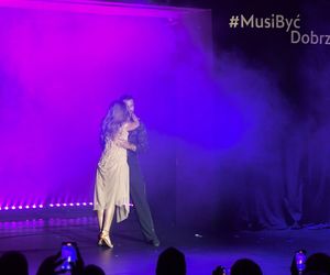 Agnieszka Kaczorowska rozpaliła publiczność! Sensualny taniec na wieczorze charytatywnym